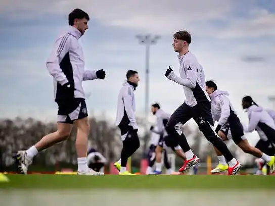 El clásico de Manchester pone en marcha la fecha