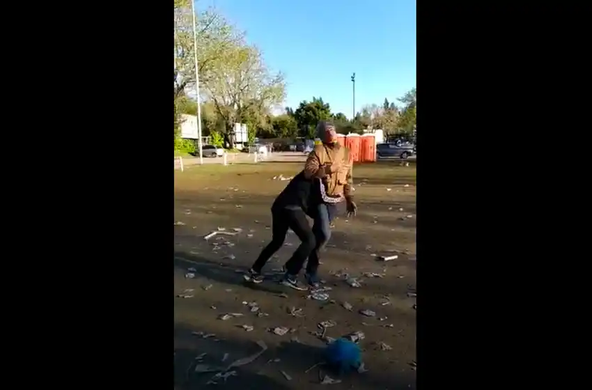 Feroz golpiza de un grupo de rugbiers a un hombre al finalizar una fiesta