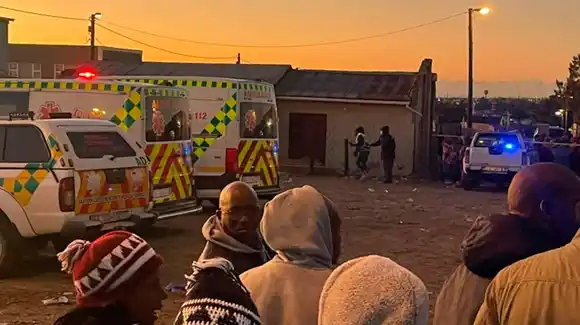 Misteriosa muerte de al menos 21 jóvenes en un bar nocturno en Sudáfrica