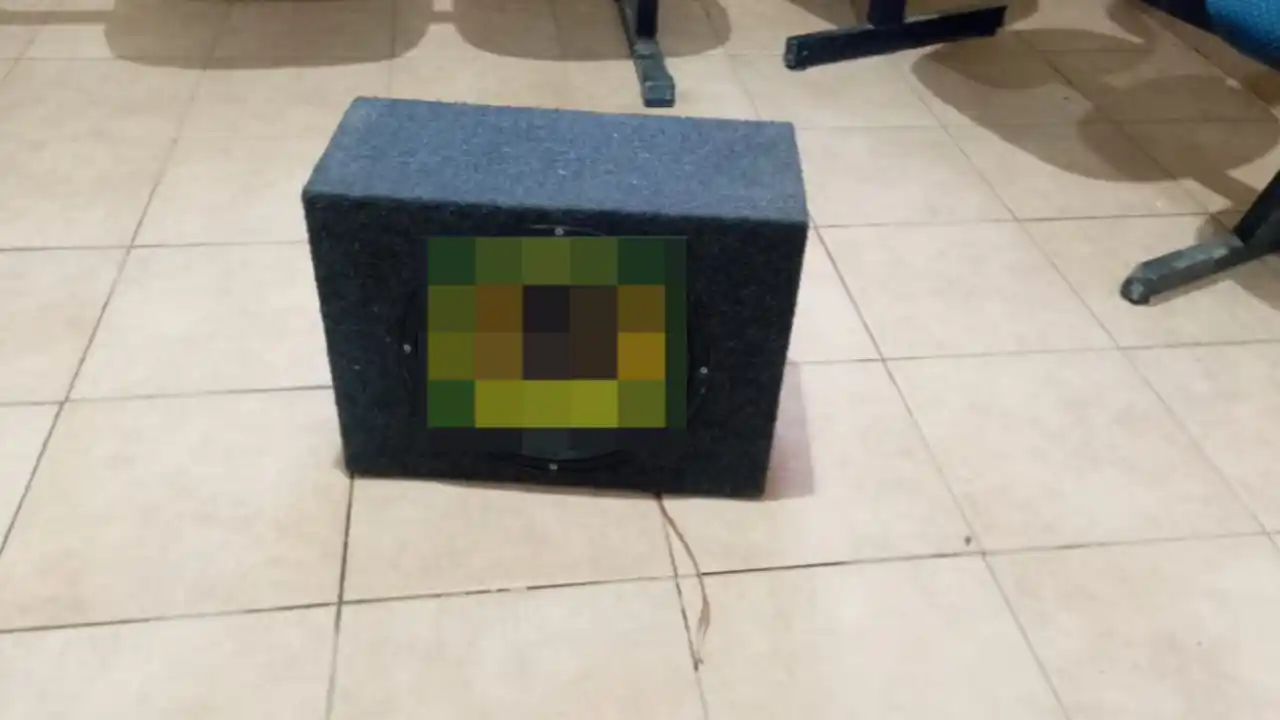 Robaron el parlante de un auto en Rafaela: tras una rápida requisa lo encontraron