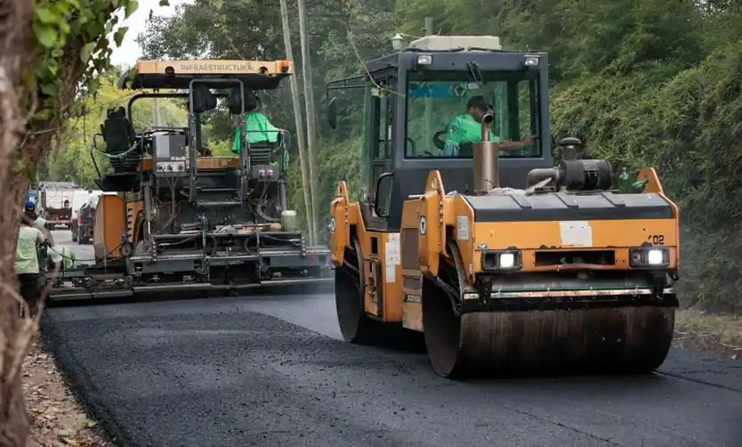 El Municipio continúa con las obras de asfaltos en Pilar