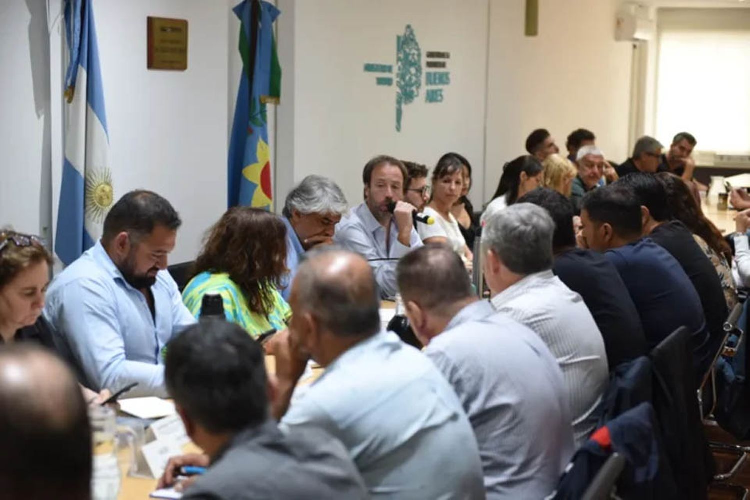 Paritarias: se postergó para el miércoles la reunión entre Provincia y los gremios estatales
