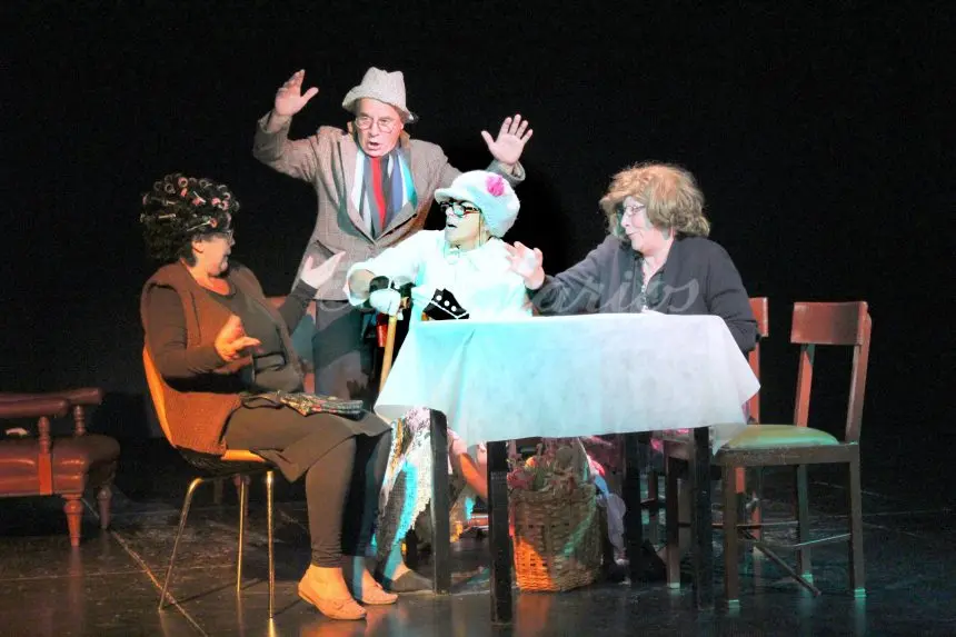 Grupo de teatro estrenará “La vida te da sorpresas”