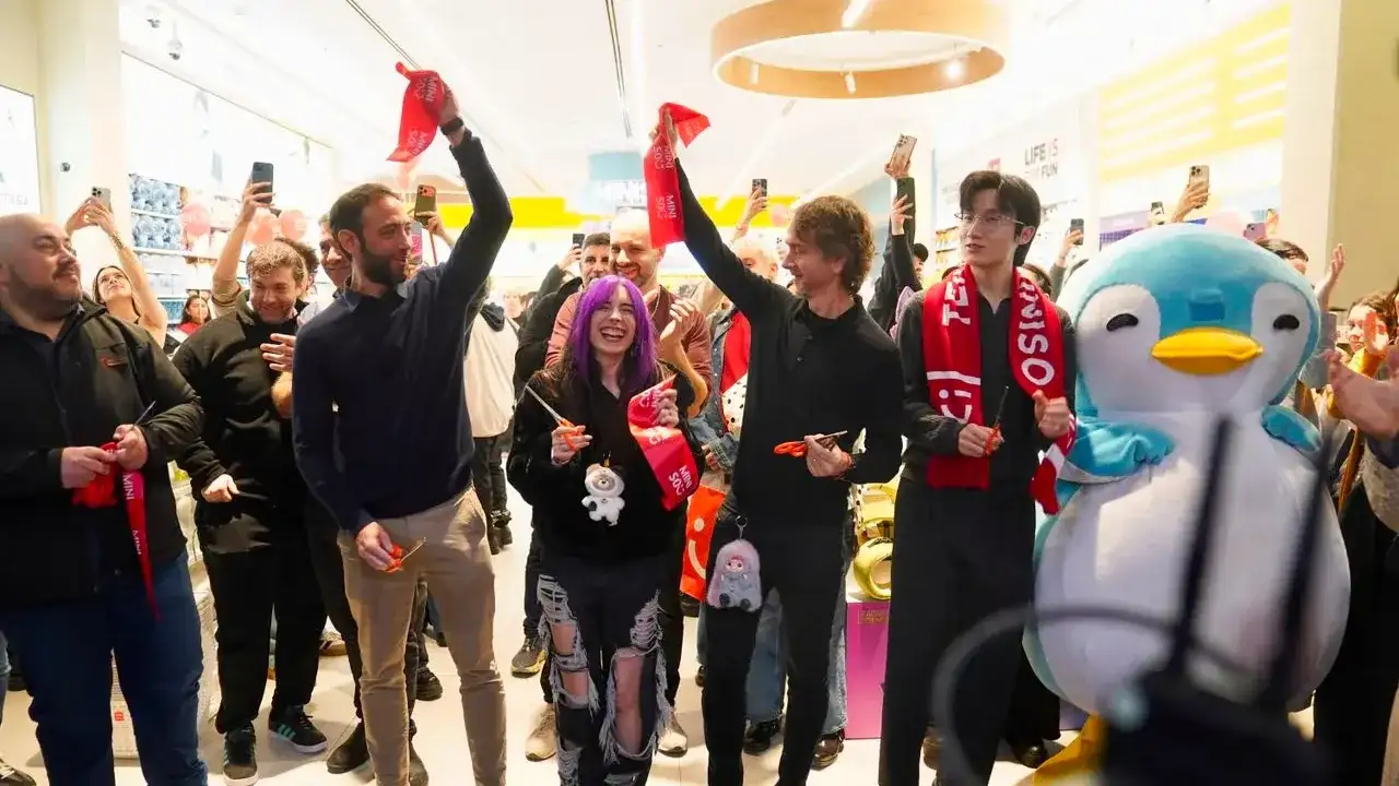 MINISO inauguró su tienda en el shopping Palmas del Pilar