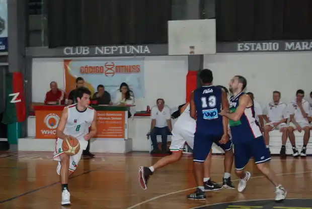 Neptunia juega por un lugar en los cuartos