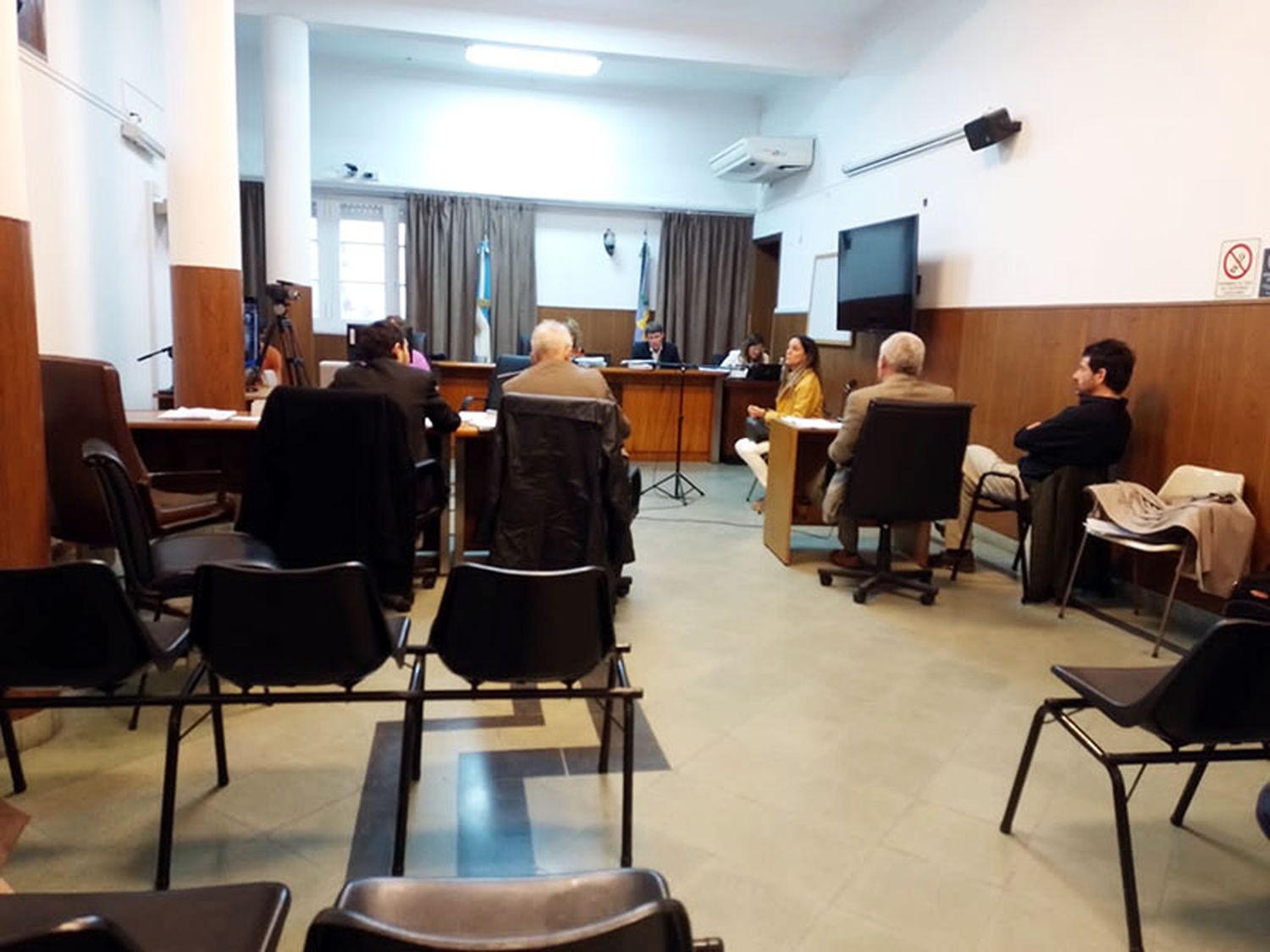 Se ventilan supuestos abusos en perjuicio de una menor