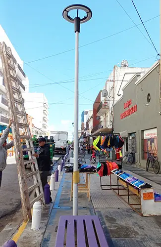 Tareas de mantenimiento en el sector de la playa