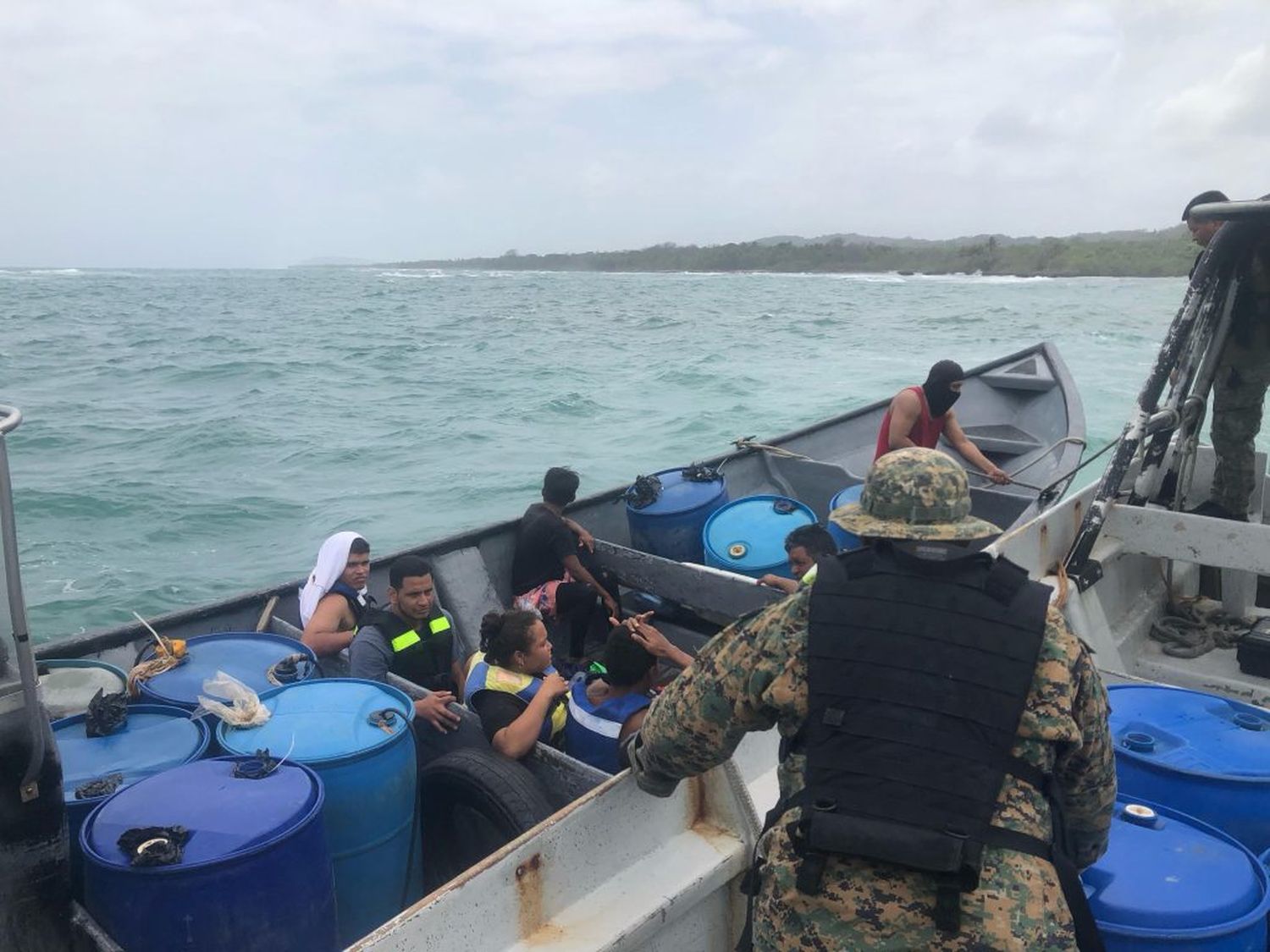Naufragio de embarcación de migrantes en Panamá: NIÑA VENEZOLANA PIERDE LA VIDA (+Videos)