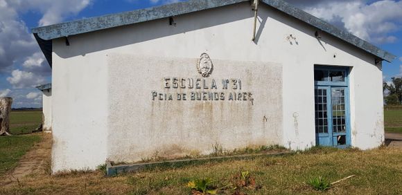 “Escuela que cierra no abre más”: la 31 de Colonia Vélaz, abandonada desde hace más de 10 años