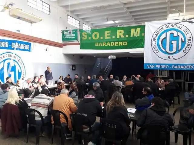 Plenario de regionales bonaerenses de la CGT pidió "plan de lucha" contra el gobierno
