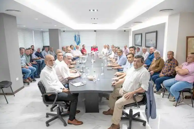 Consideran que no habrá igualdad de 
posibilidades con ideas como las de Macri y Milei