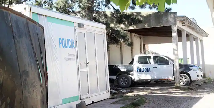 Sin obras para el corto lapso, se profundiza el deterioro en el edificio de la comisaría Segunda