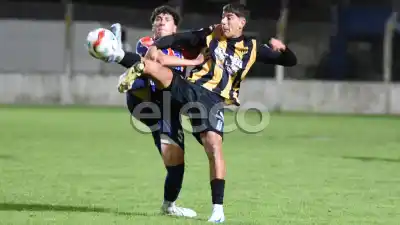 Santamarina venció a Ferro.