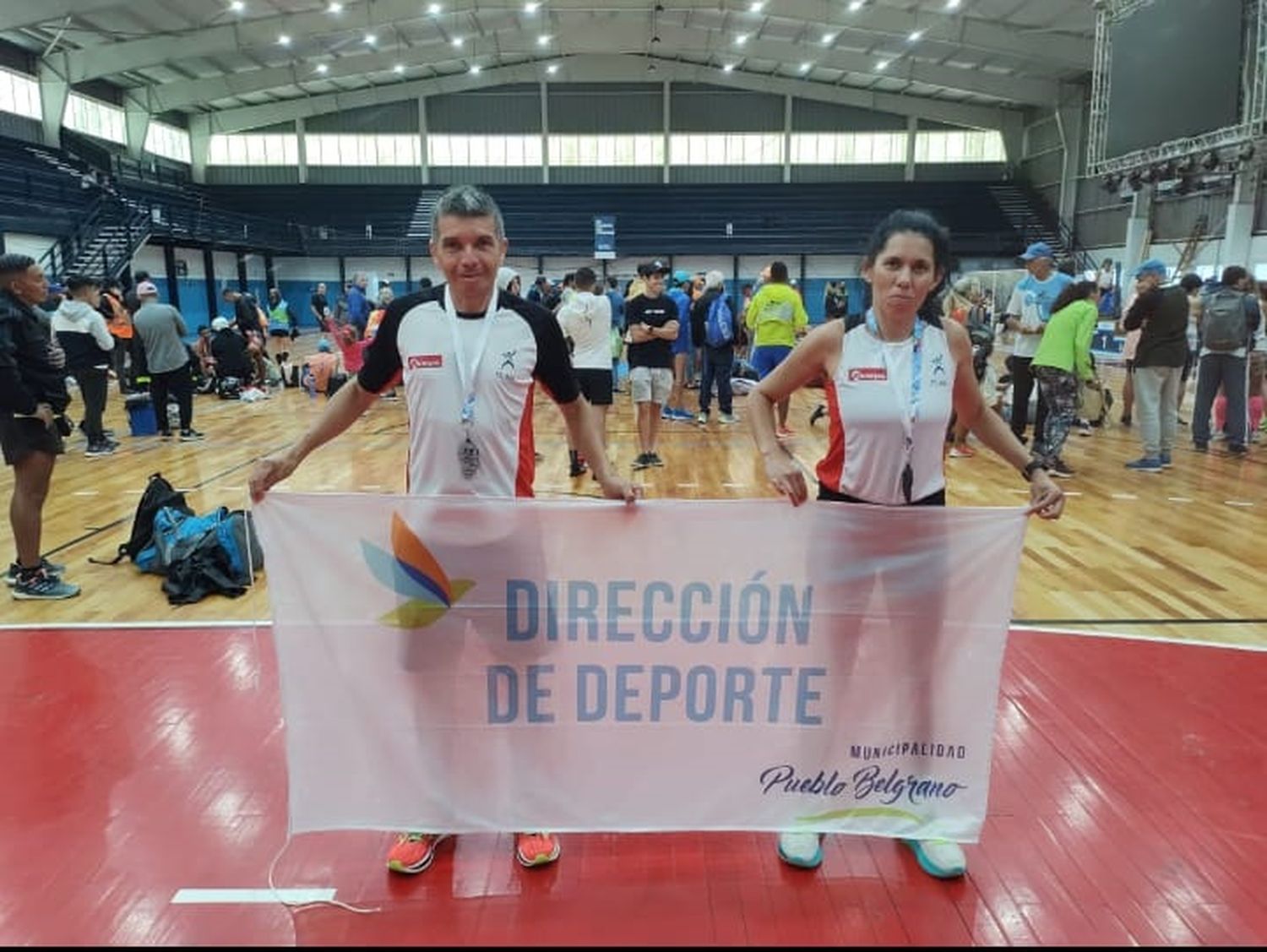 Medalla de plata para Billén y Quinteros en el Nacional de Milla Urbana en Alta Gracia