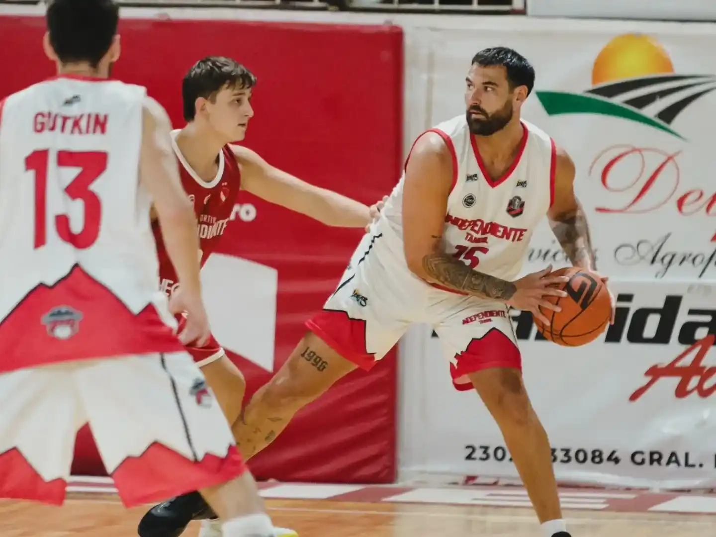 Ignacio Zulberti, ala pivote de Independiente.