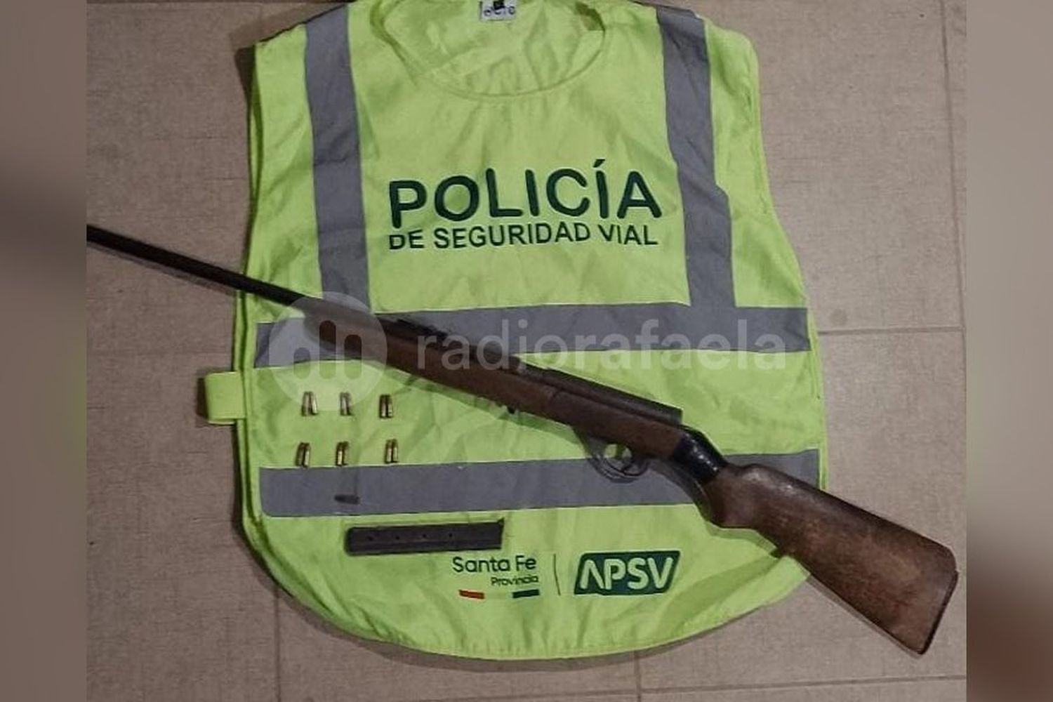 Hallaron un rifle calibre 22 en un operativo de control vial