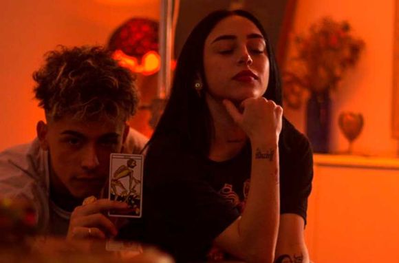 Trueno, Nicki Nicole y Bizarrap se unen en "Mamichula"