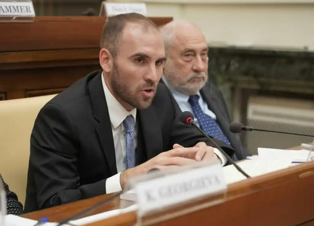 Según Stiglitz, el ministro de economía Martín Guzmán tiene tres grandes desafíos