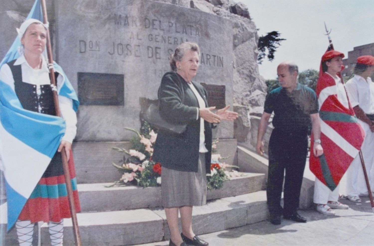 Brindarán homenaje a todas las mujeres vascas en Mar del Plata