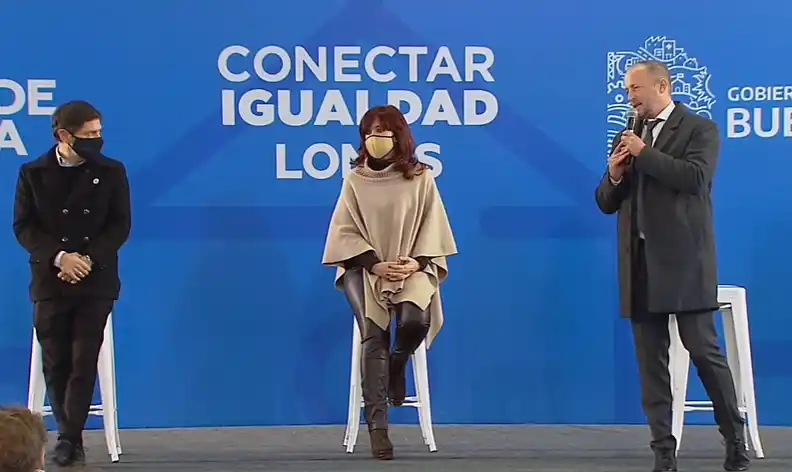 Cristina en Lomas de Zamora: "El problema no son las clases presenciales, todos queremos que vayan los chicos, por convicción o comodidad"