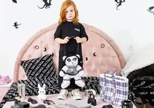 La desagradable campaña de Balenciaga: denuncian que promueve la explotación y el abuso infantil