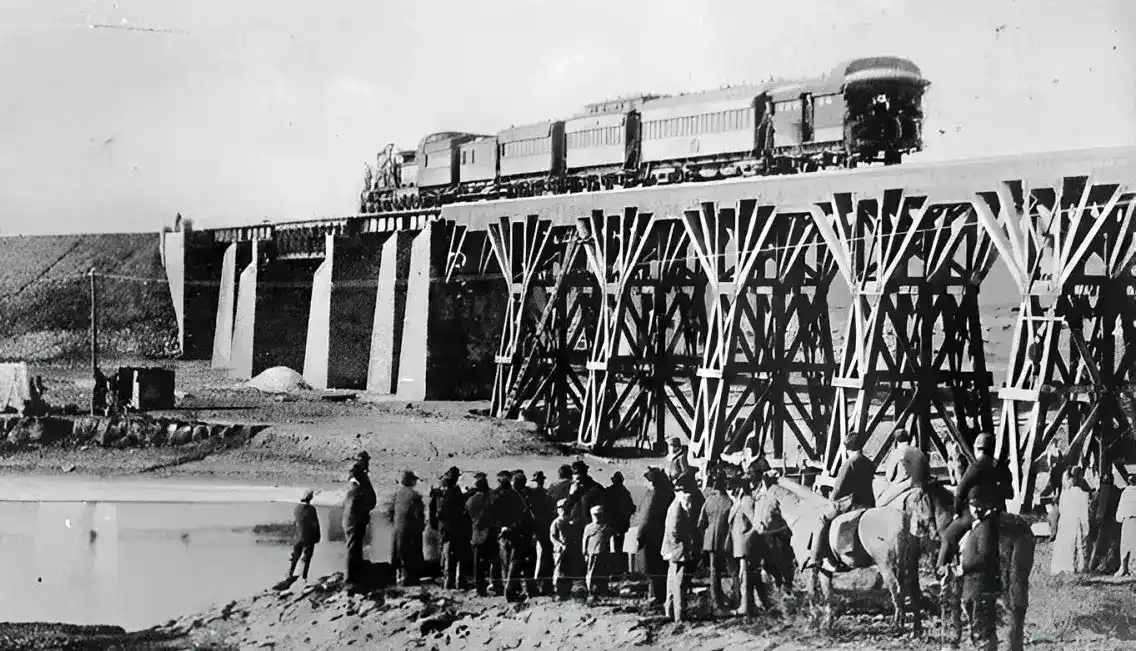 Hace 132 años llegaba por primera vez el tren a Necochea