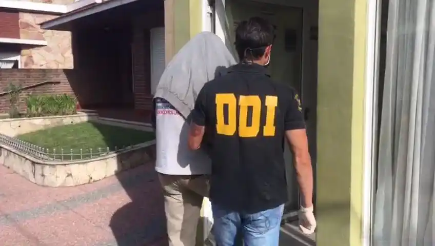 Se negó a declarar el acusado de repetidos abusos a su sobrina