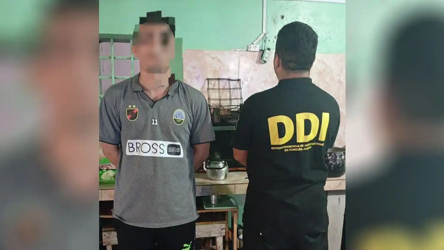 Uno de los sospechosos operaba desde la cárcel, según los investigadores.