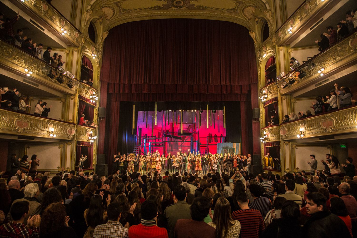 “Espíritu Traidor” se despide con cuatro funciones este mes