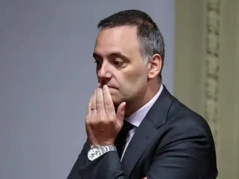 Investigan el patrimonio de Manuel Adorni por inconsistencias detectadas en un informe contable