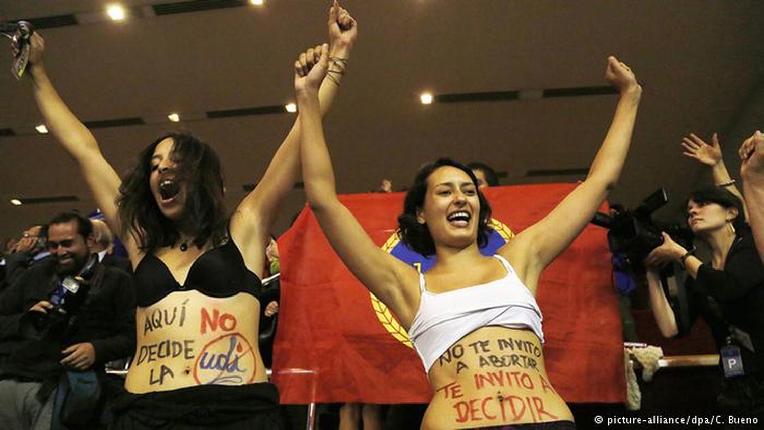 Senado chileno aprueba legislar el aborto en tres causales