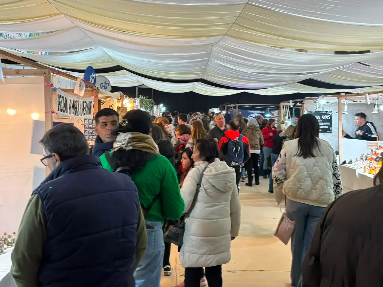 El predio ferial reunirá muestras y puestos de venta enmarcados en los siete oficios tradicionales.