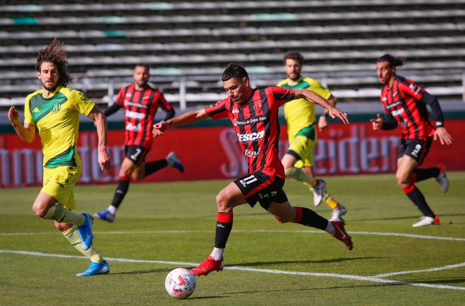 Dominado y vencido: Aldosivi arrancó con una derrota a manos de Patronato