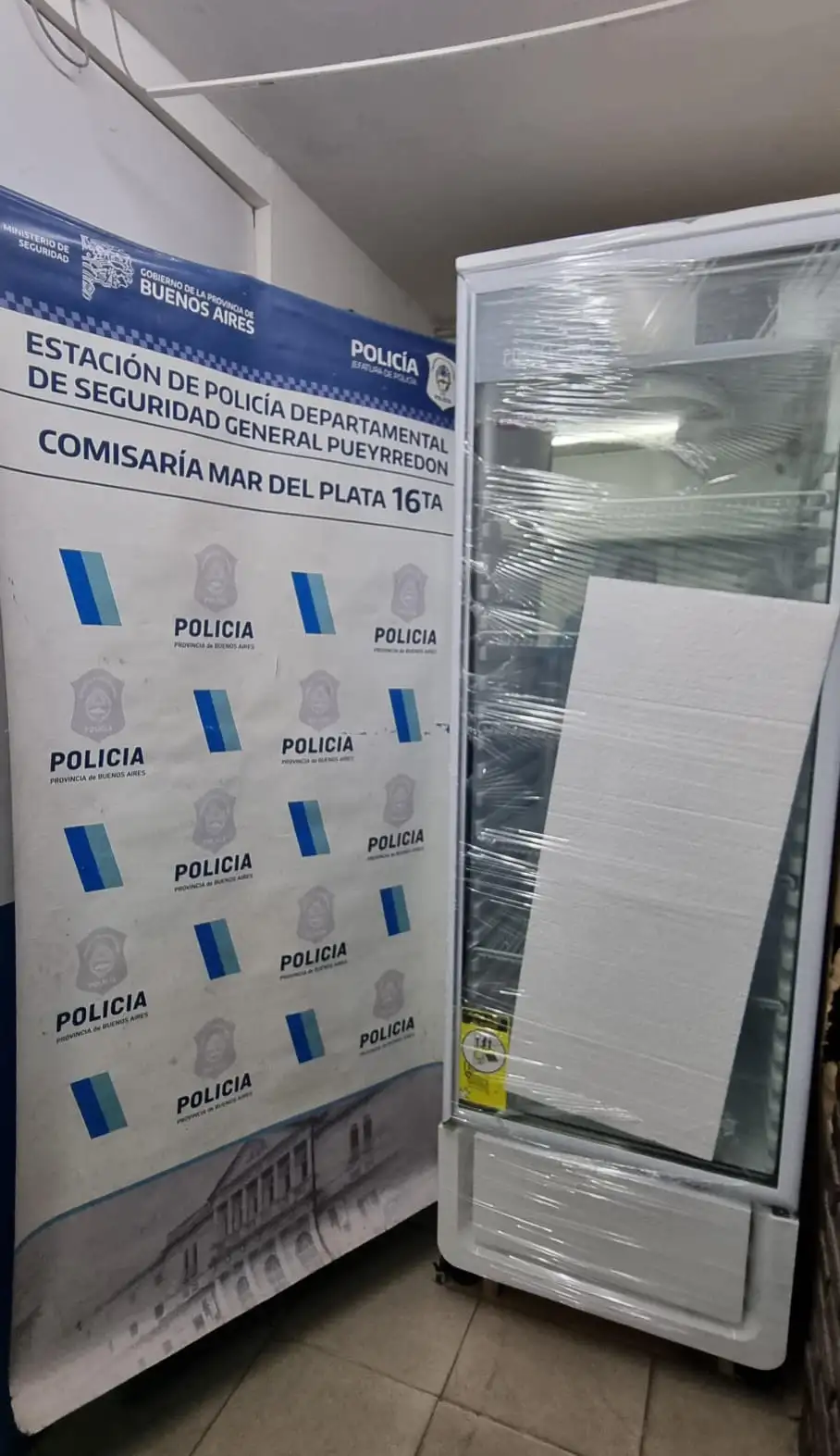 Recuperaron una heladera robada de un depósito.
