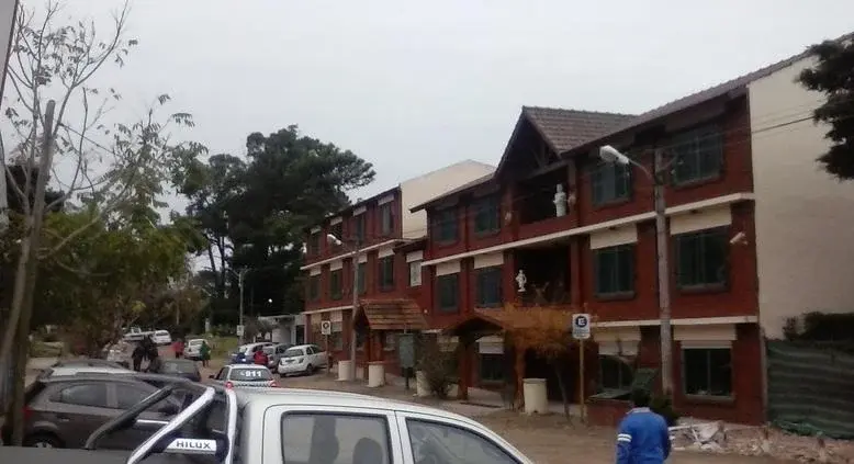 El Colegio General Don José de San Martín de Villa Gesell retiró el detector de metales.