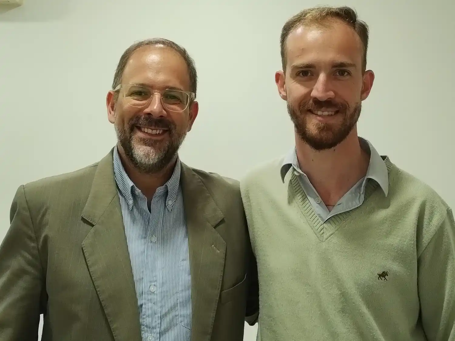 El ex concejal Hugo Menossi sumó su apoyo a la candidatura de Mayer