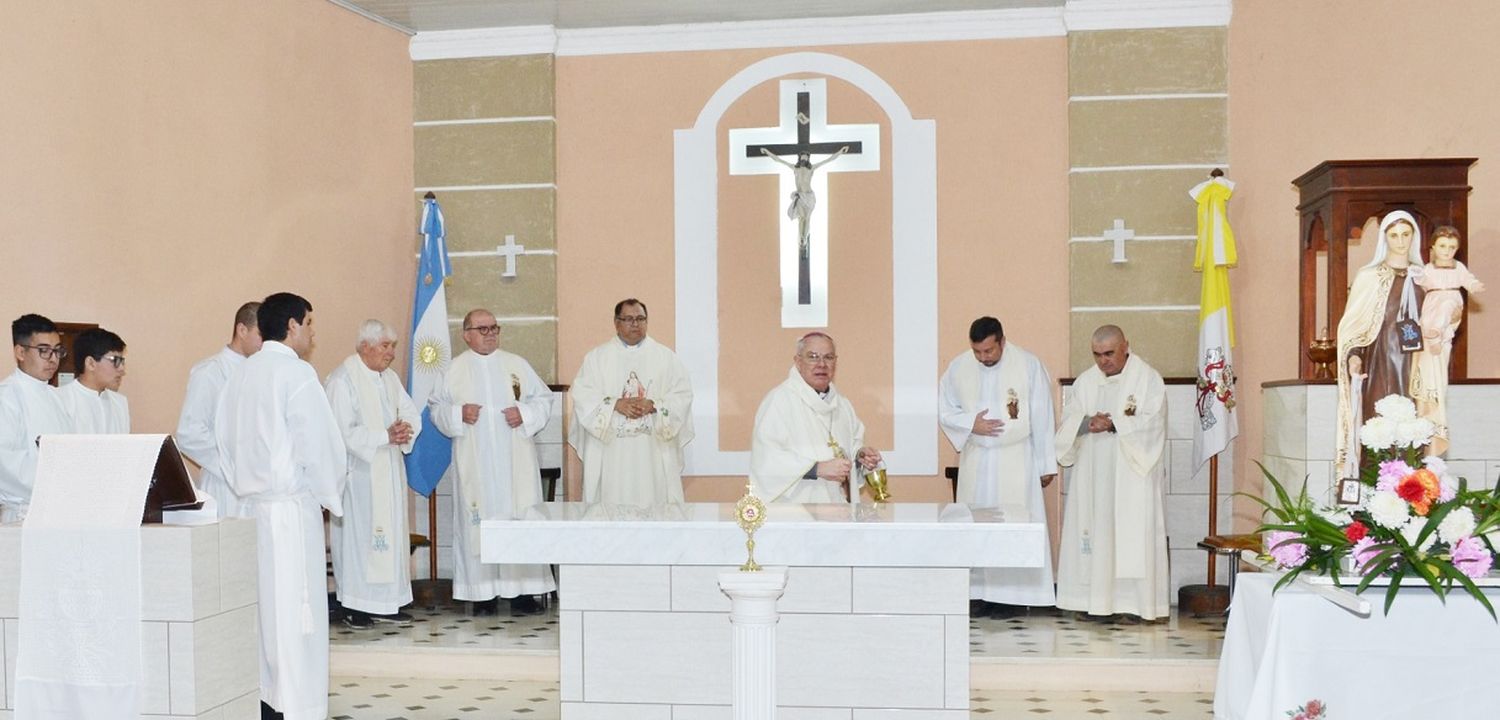 Dedicación y consagración del altar