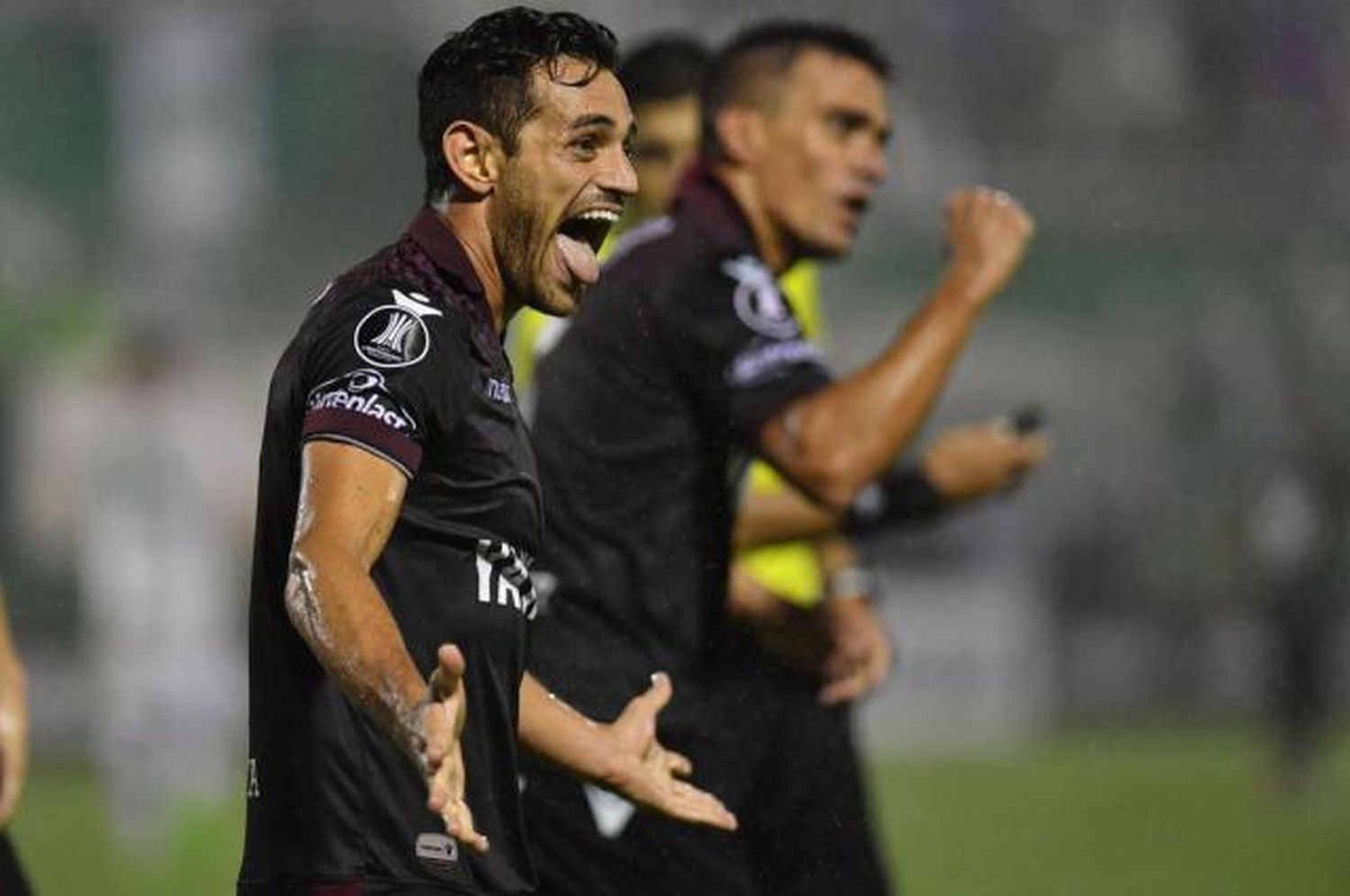 Lautaro Acosta: "Hicimos el desgaste y un partido inteligente"