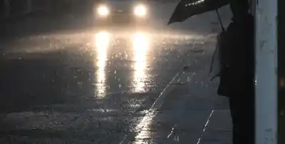 El SMN emitió alertas por tormentas y vientos en gran parte del país