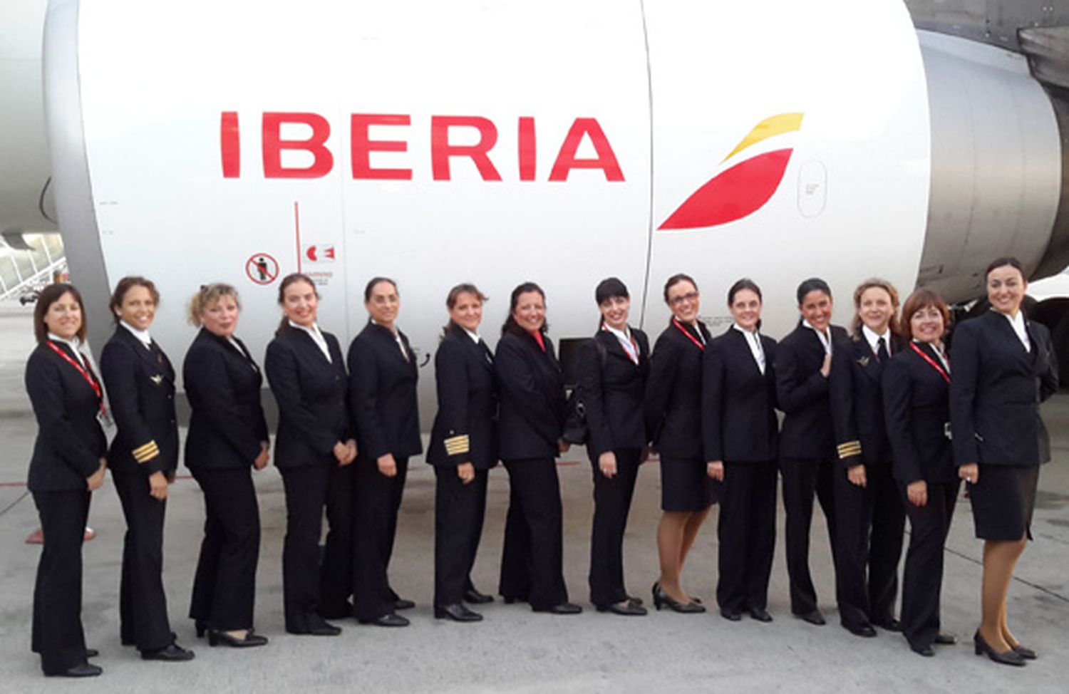 Iberia: tripulación 100% femenina en un vuelo a San Pablo