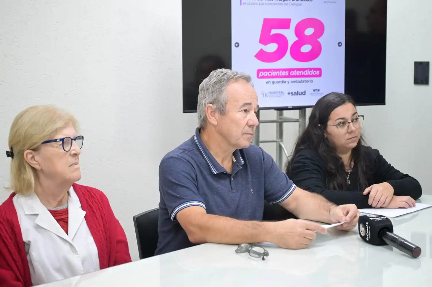 Autoridades del hospital realizaron una conferencia de prensa sobre la situación sanitaria actual