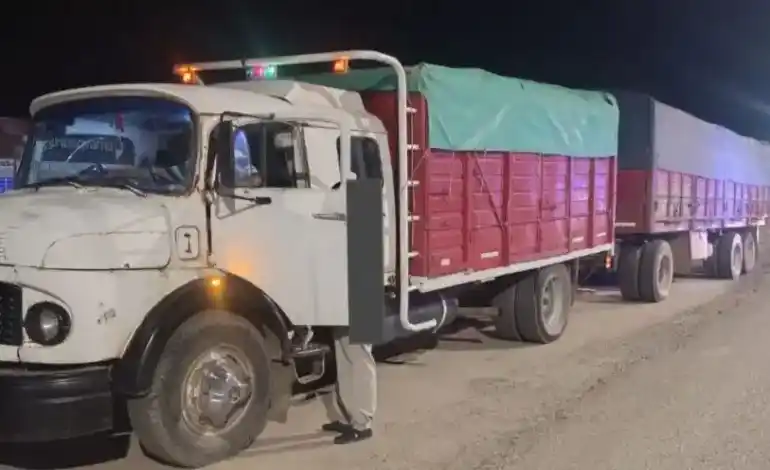 Una mujer fue atropellada por un camión y sufrió la amputación de ambas piernas