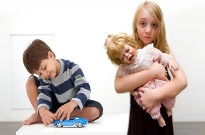 El 40% de los juguetes para niñas son para tareas de cuidado, y en el caso de los niños, el 30% se relaciona con deportes