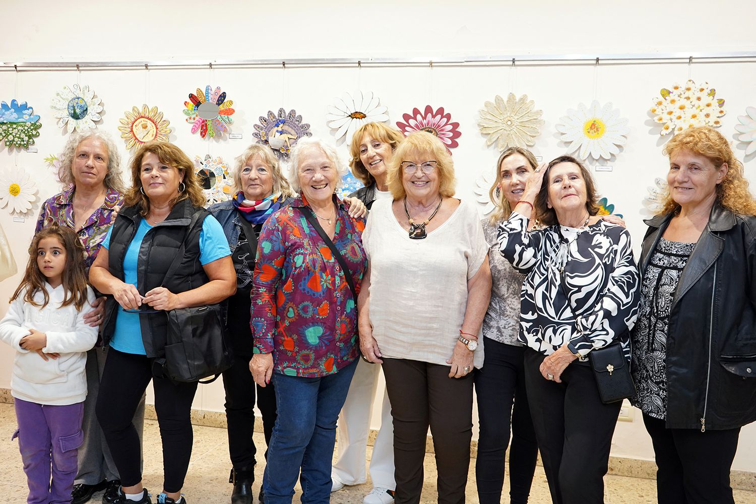 Anoche, las artistas junto a la presidenta de la Fundación de la UPC, Pilar Vitale
