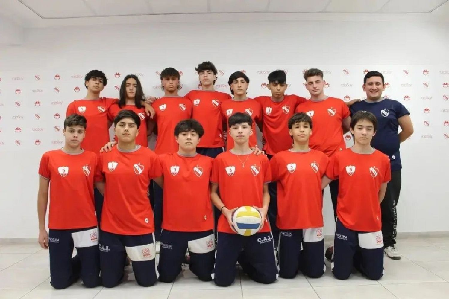Racing e Independiente debutan en la Copa Argentina Sub 16 en Chapadmalal