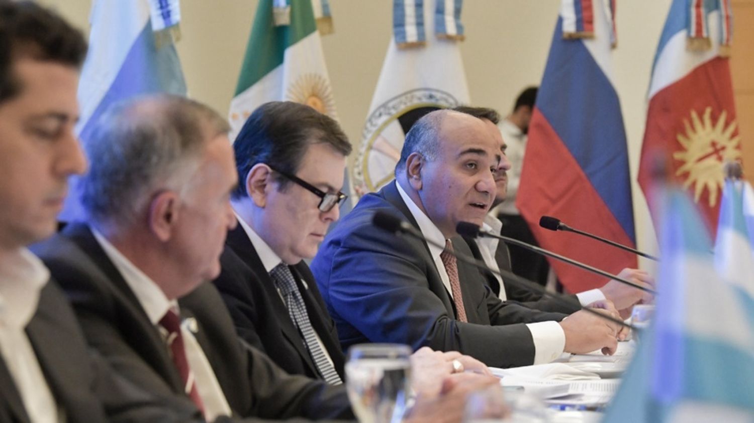 "La inserción de la Argentina al mundo llegará desde el interior” sostuvo Manzur