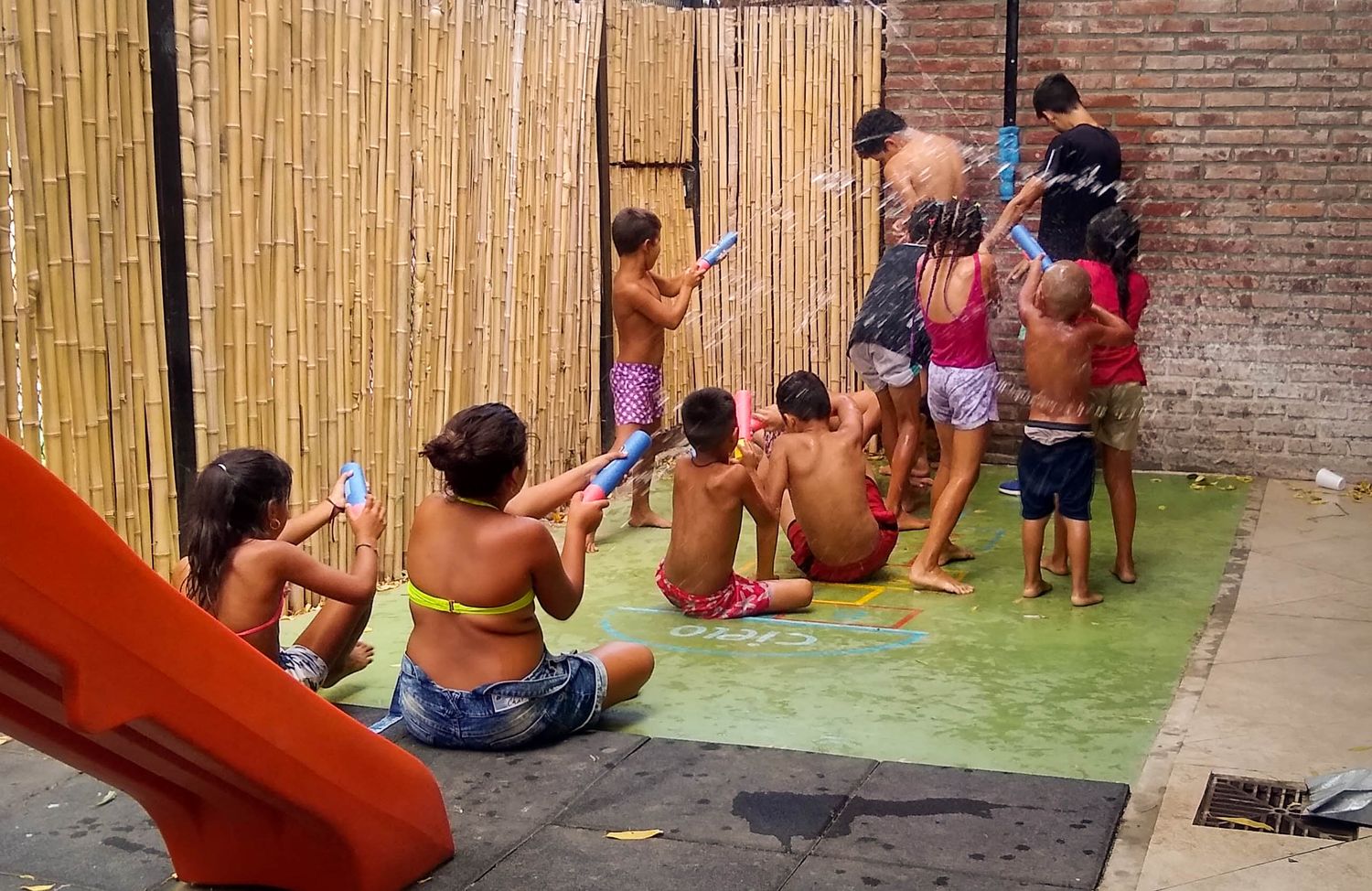 100 niños, niñas y adolescentes de la ciudad encuentran contención en el Hogar de Cristo