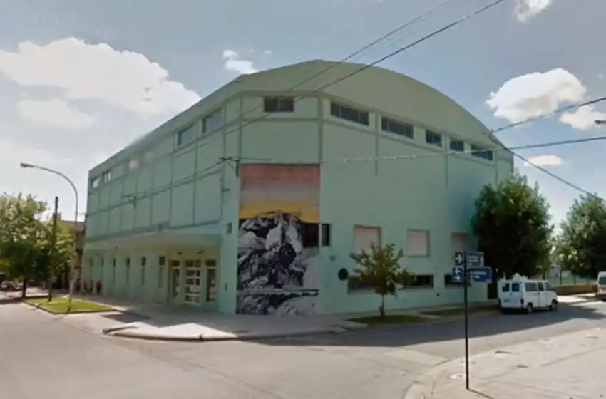 El Club Ferroviarios será la nueva sede del vacunatorio en Balcarce