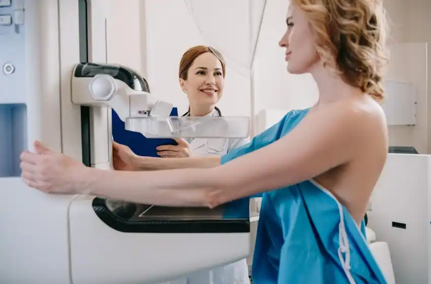 Octubre Rosa: “La mamografía logró reducir la mortalidad por cáncer de mama casi en un 40%”