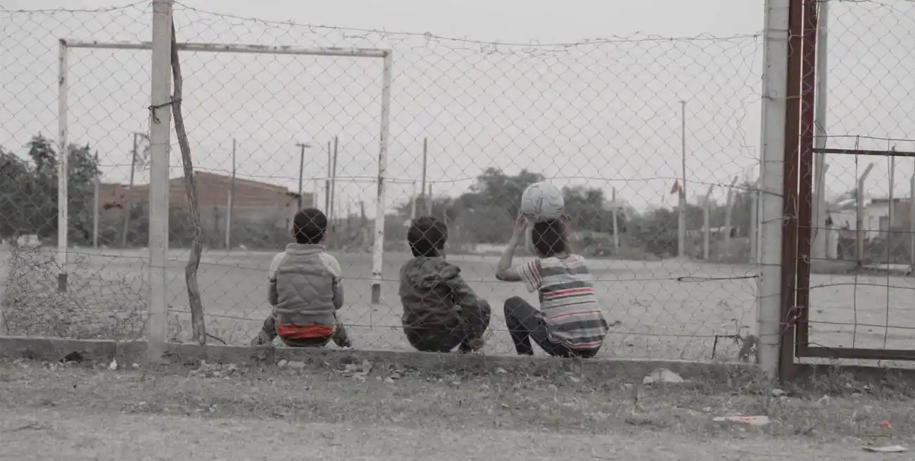 Son 6 millones de niños y niñas de 0 a 14 años que viven en condiciones adversas con necesidades básicas claramente insatisfechas, advierte la Sociedad Argentina de Pediatría. Crédito: Archivo/ Unicef.